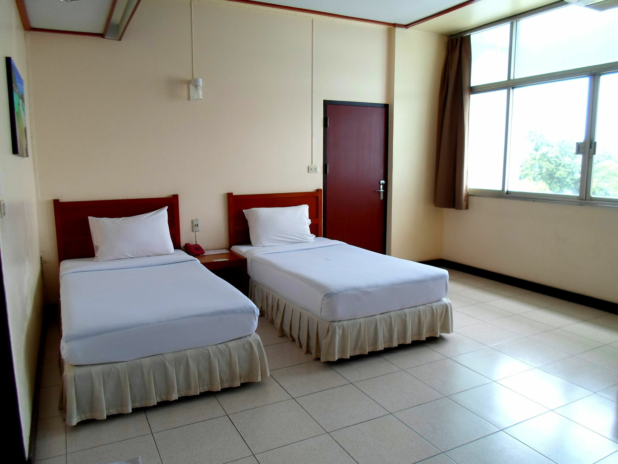 Tapee Hotel Surat Thani Extérieur photo